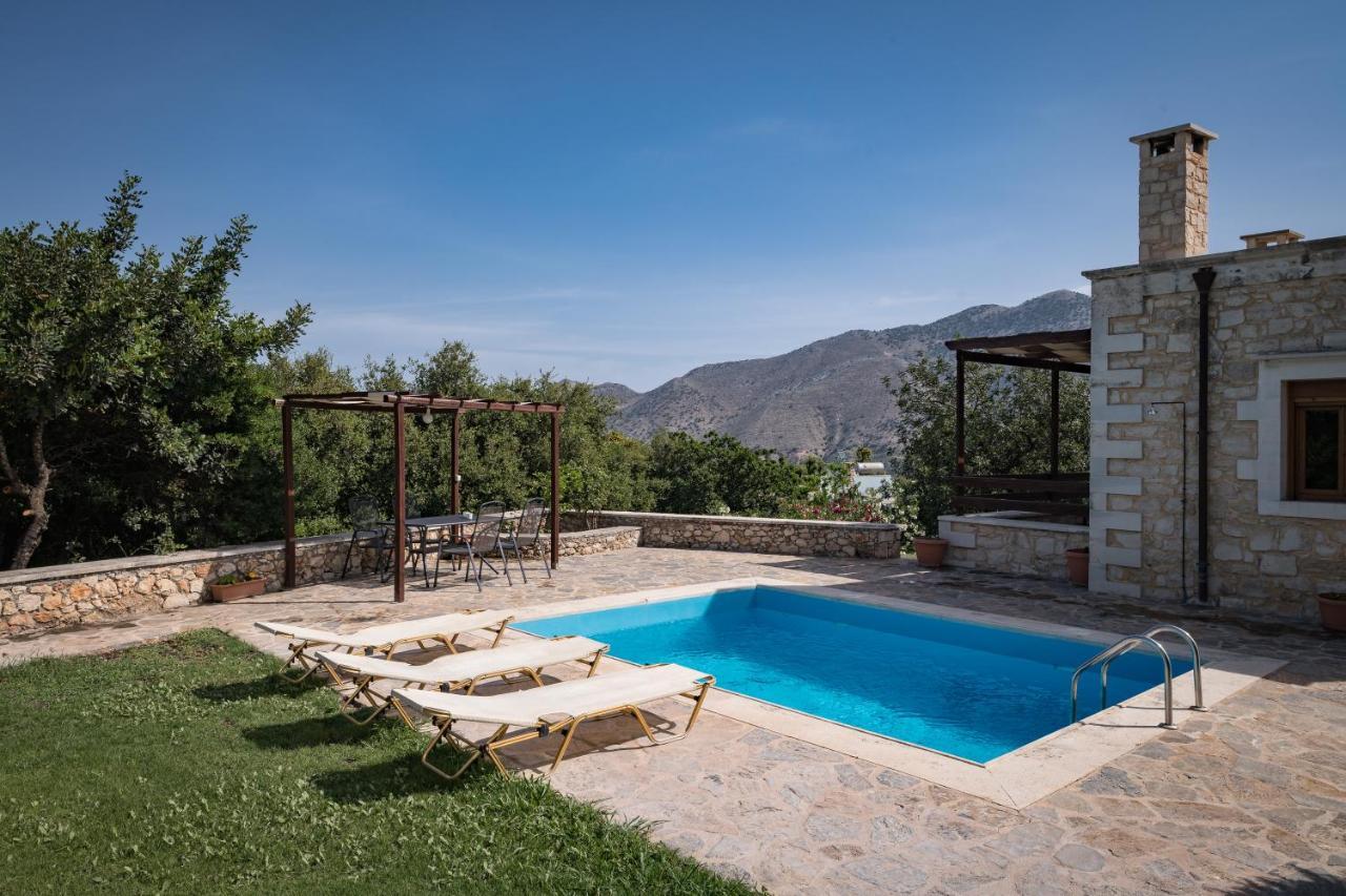 Koules Estate, With Private Pools & Bbq - Embracing Nature, By Thinkvilla Argouli Zewnętrze zdjęcie