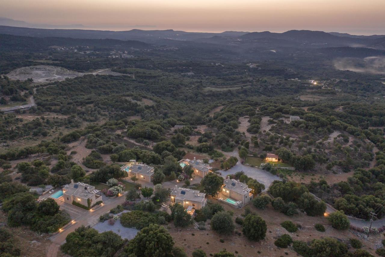 Koules Estate, With Private Pools & Bbq - Embracing Nature, By Thinkvilla Argouli Zewnętrze zdjęcie